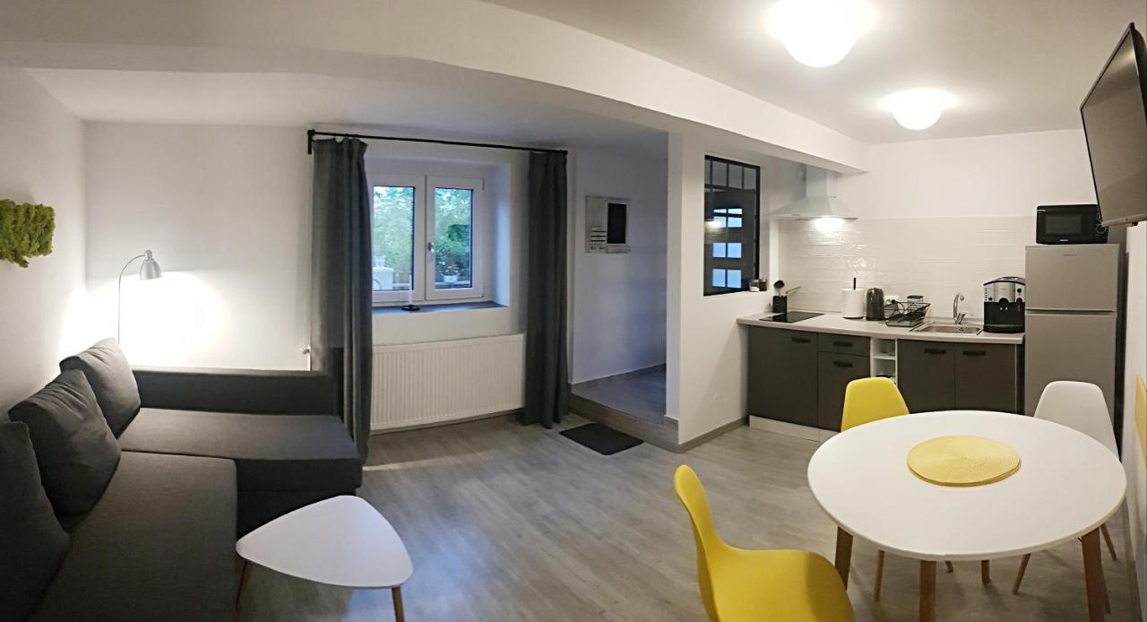 Pif Apart Livada Postei Braşov Exterior foto
