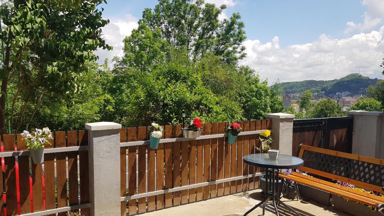 Pif Apart Livada Postei Braşov Exterior foto